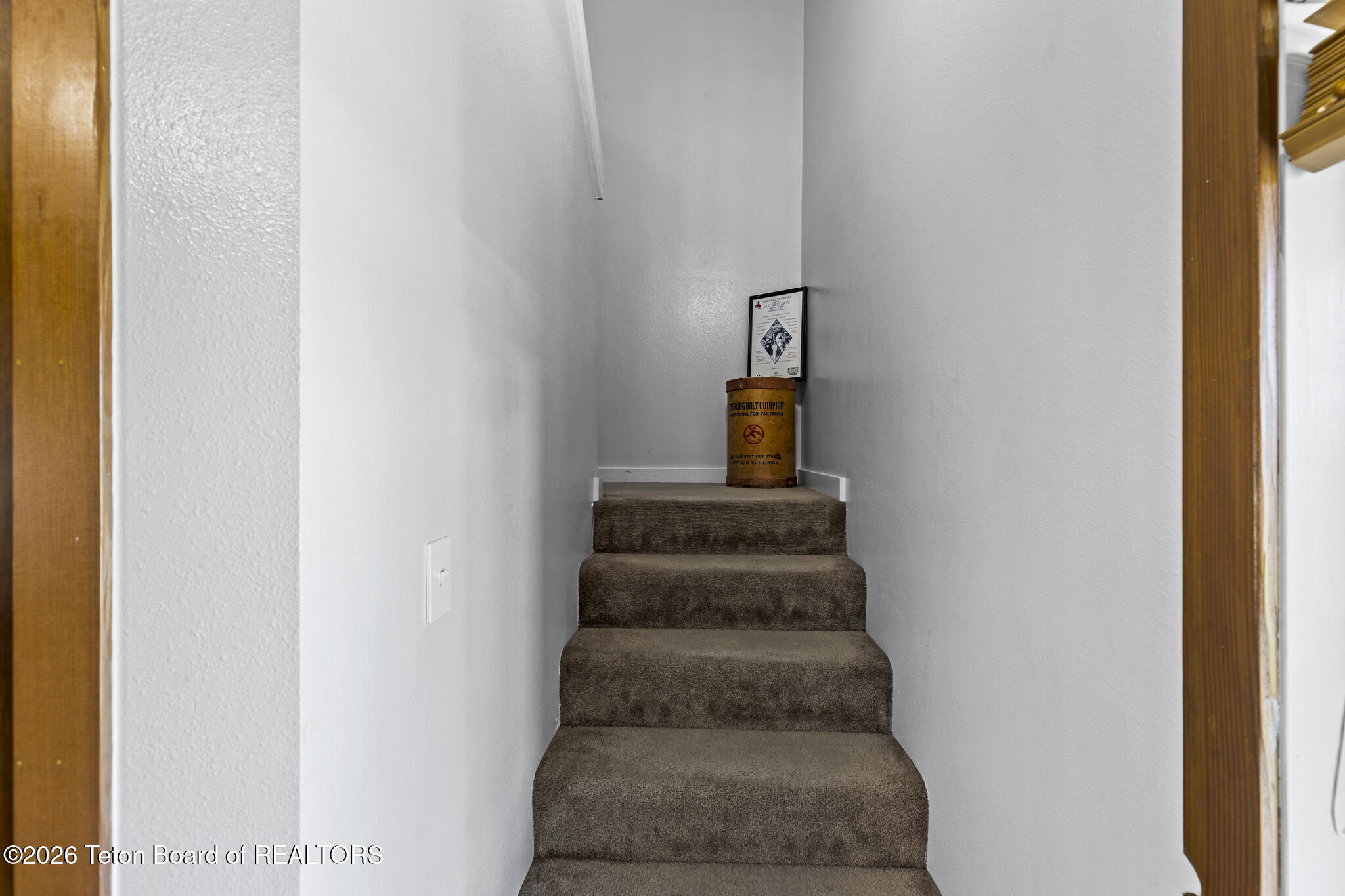 4085 BALSAM Lane