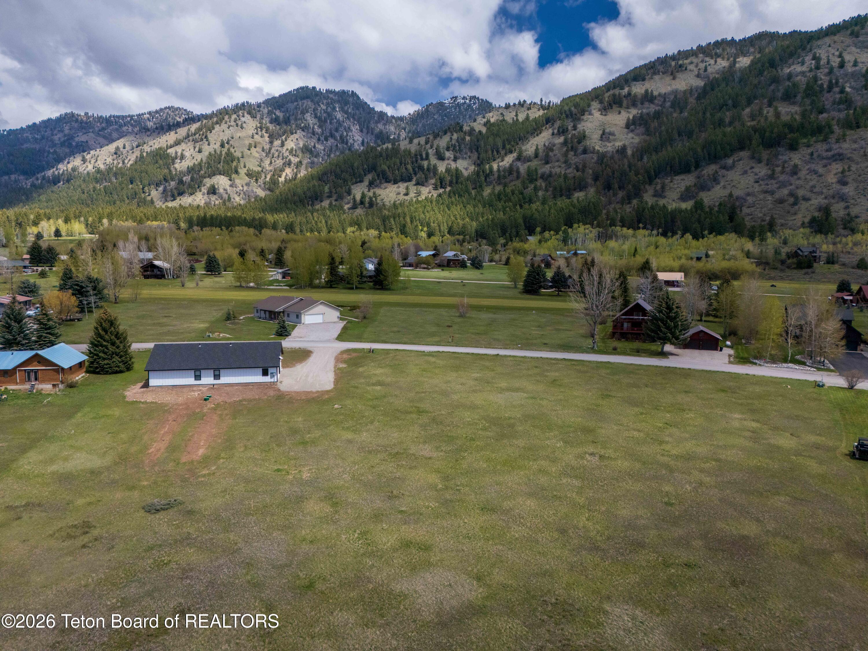 905 CEDAR CREEK Drive