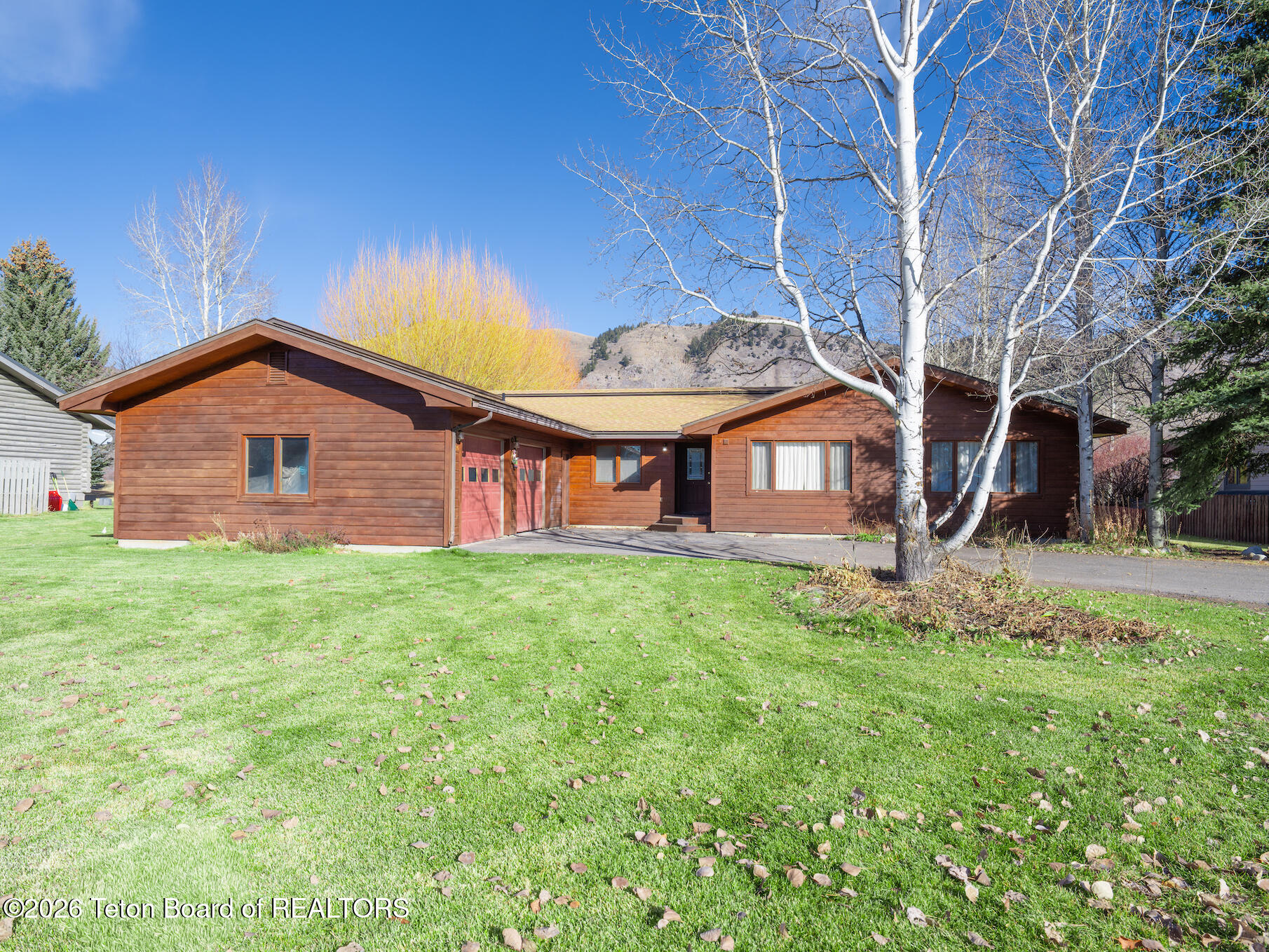 3220 S DOUBLE TREE Drive