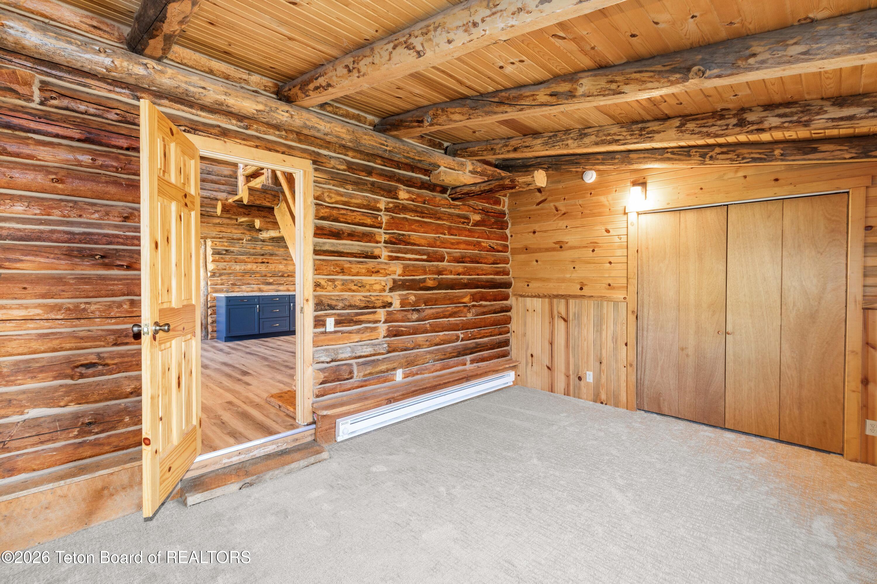 81 MEADOWLARK Lane