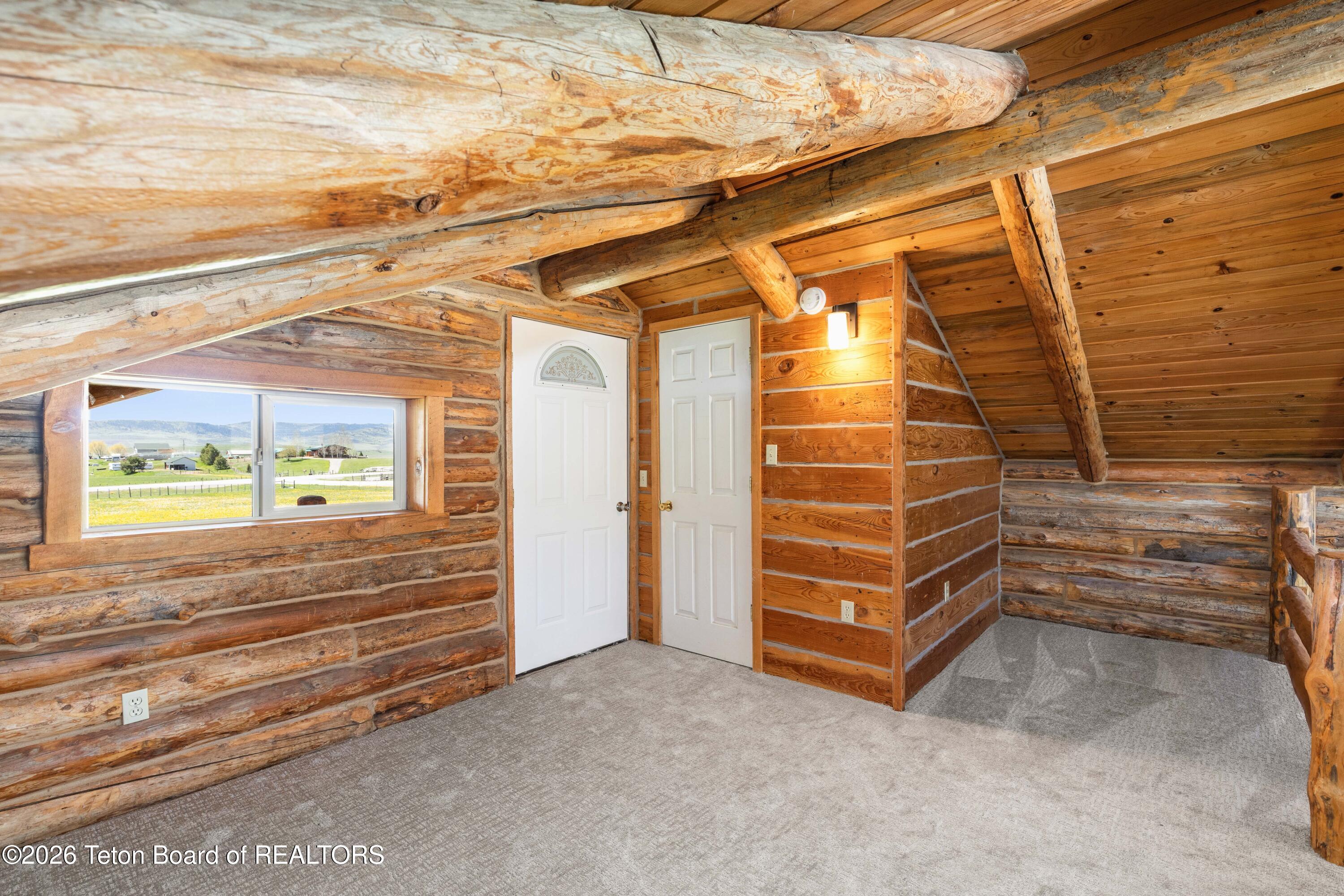 81 MEADOWLARK Lane