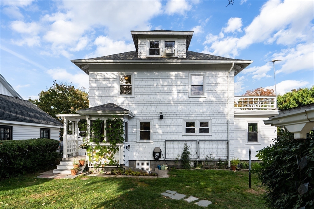 76 Edgemere Rd.