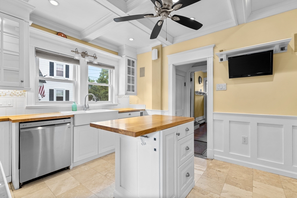 76 Edgemere Rd.