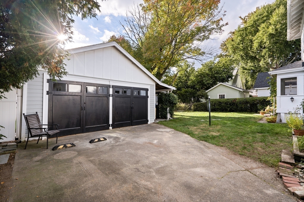 76 Edgemere Rd.