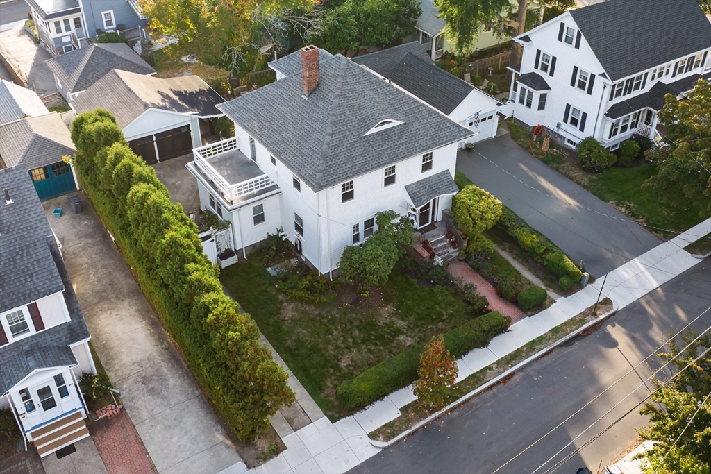 76 Edgemere Rd.
