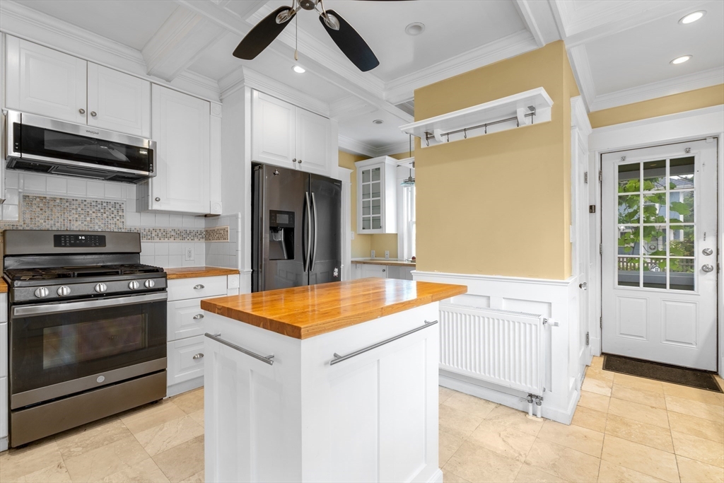 76 Edgemere Rd.