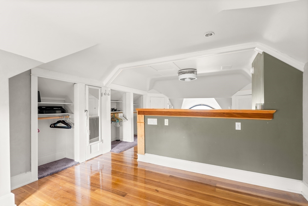 76 Edgemere Rd.