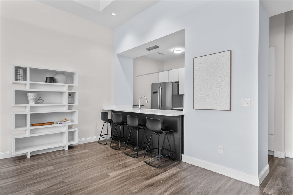 1022 Hancock St. # 304