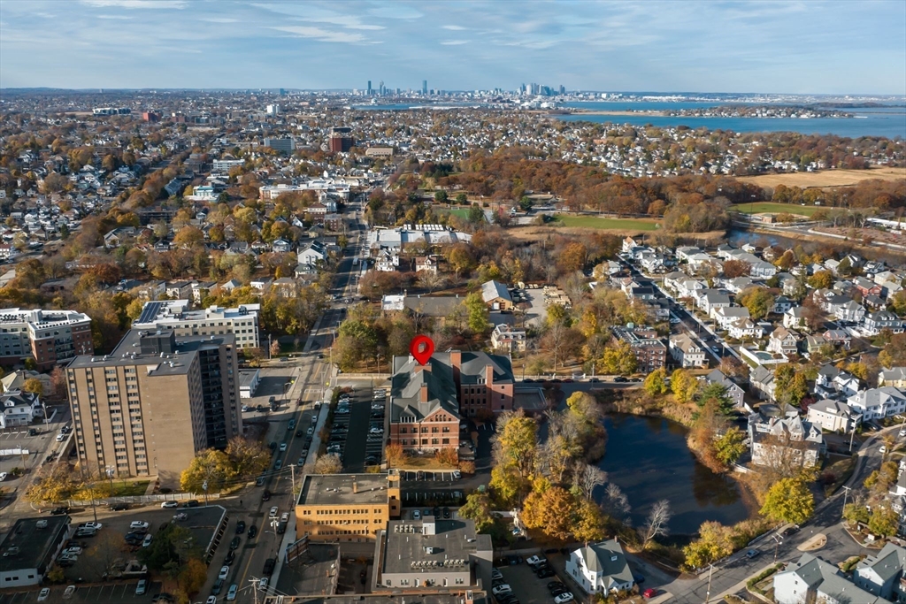 1022 Hancock St. # 304