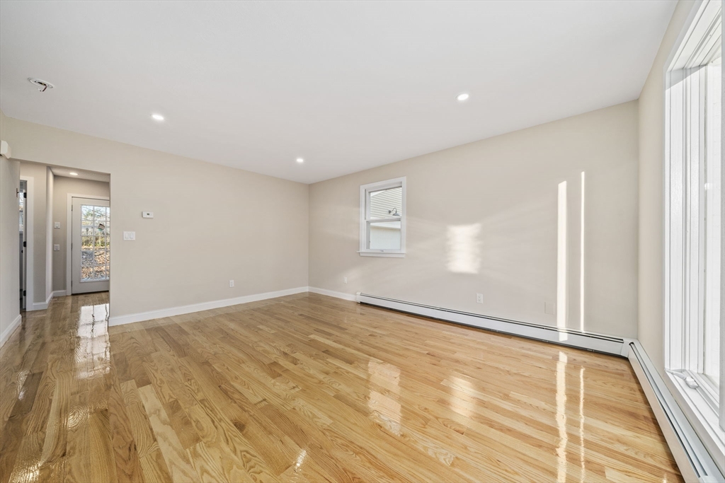 48-50 Linwood Ter