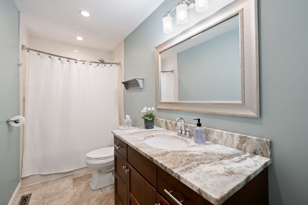 103 Pleasant St