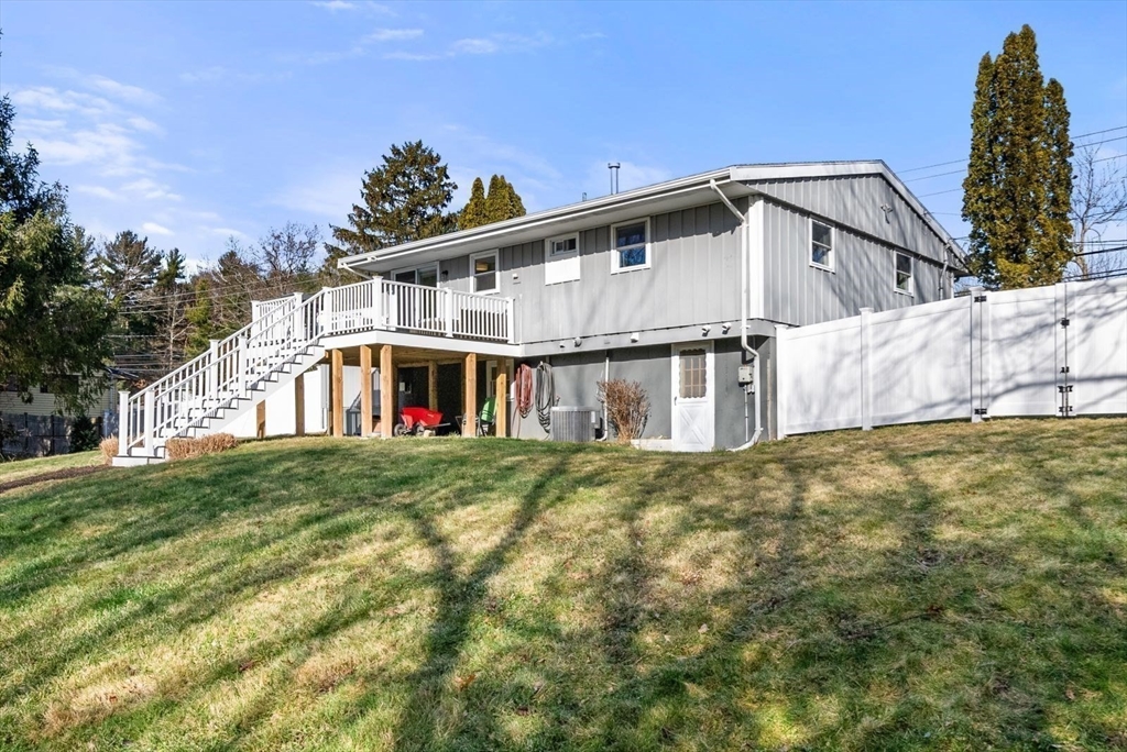 103 Pleasant St