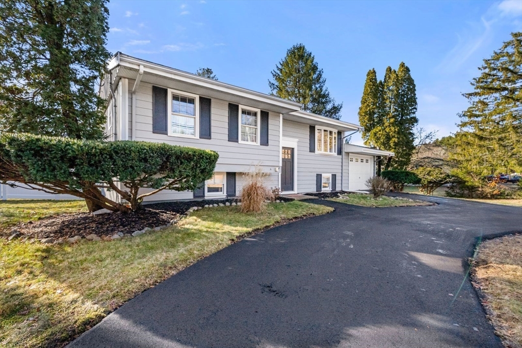 103 Pleasant St