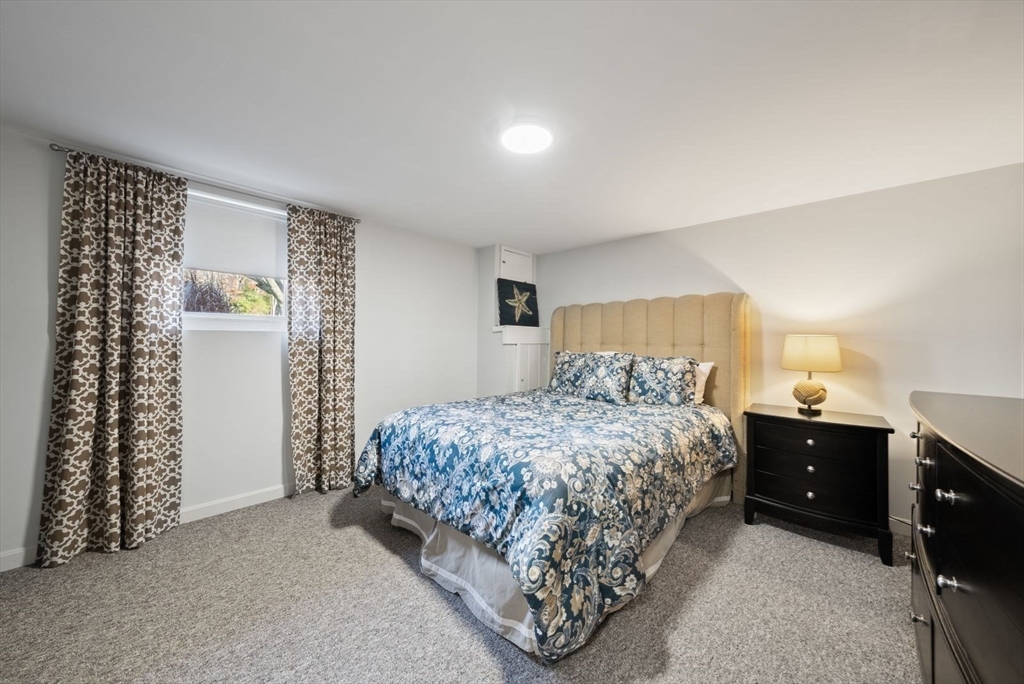103 Pleasant St
