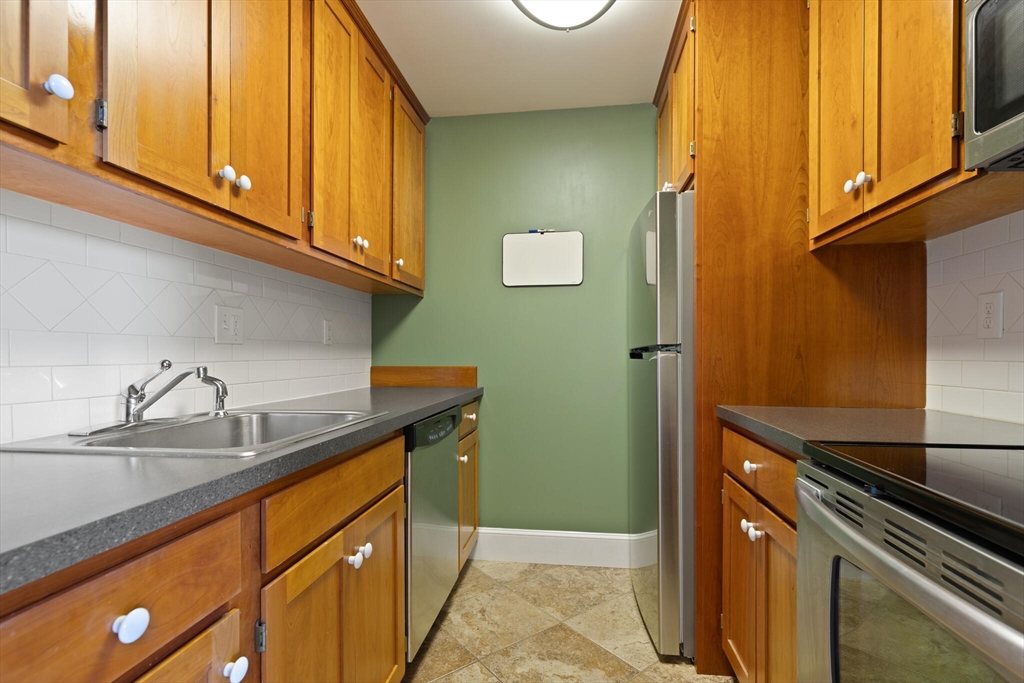 94 Newbury Avenue # 207