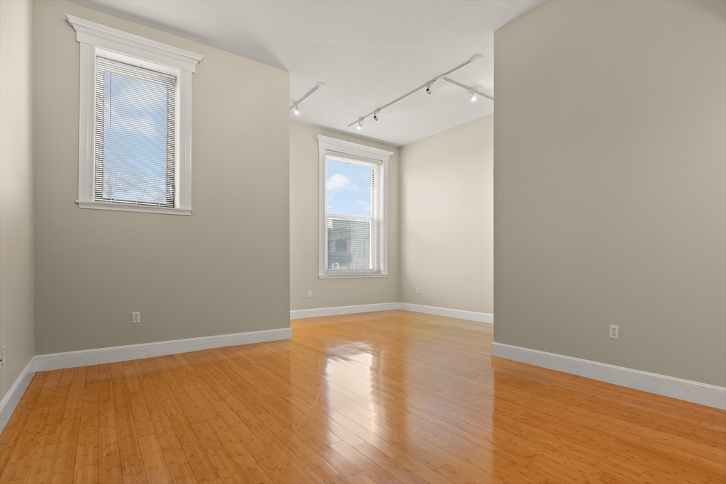 94 Newbury Avenue # 207