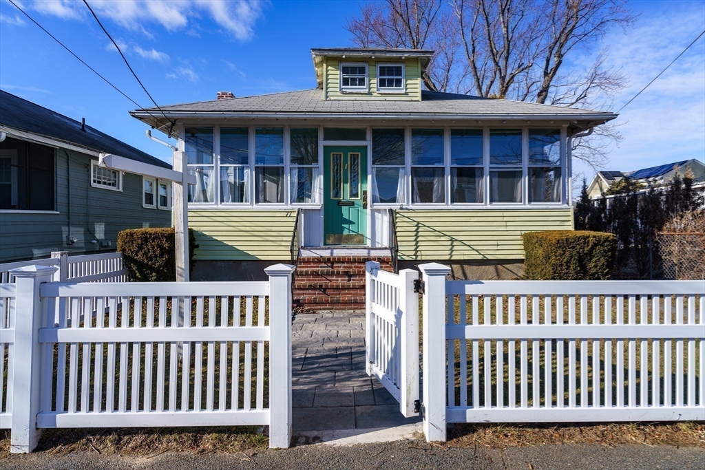 77 Shirley St