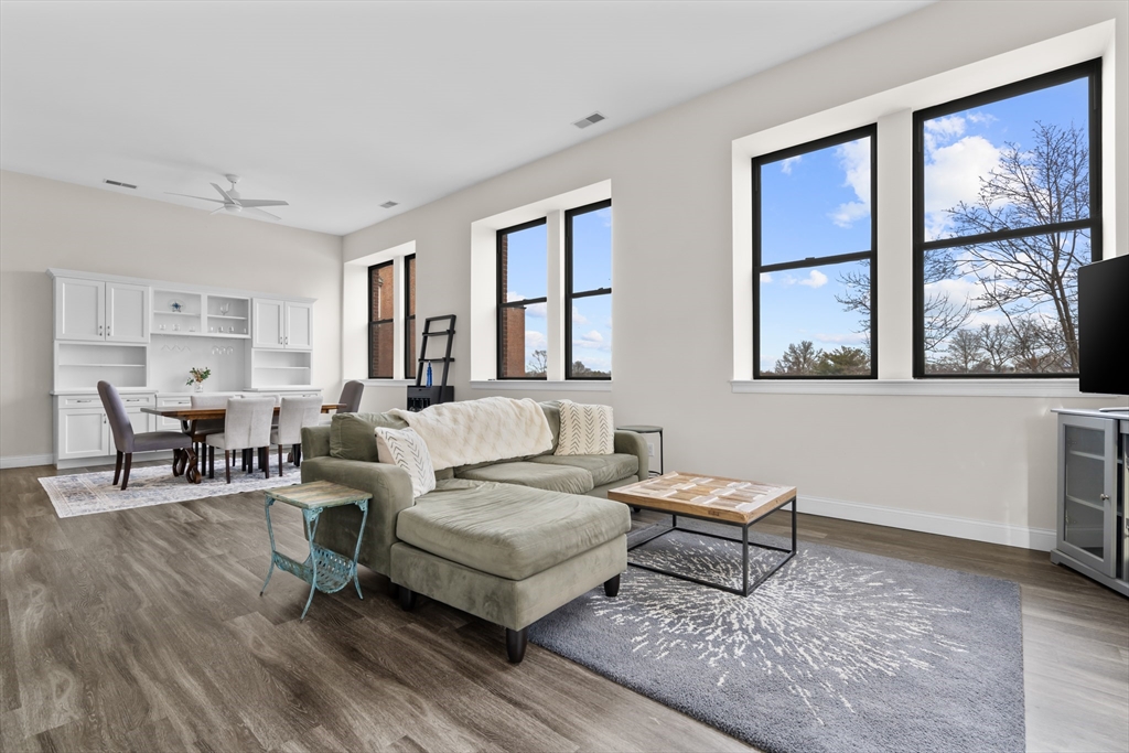 1022 Hancock St. # 206