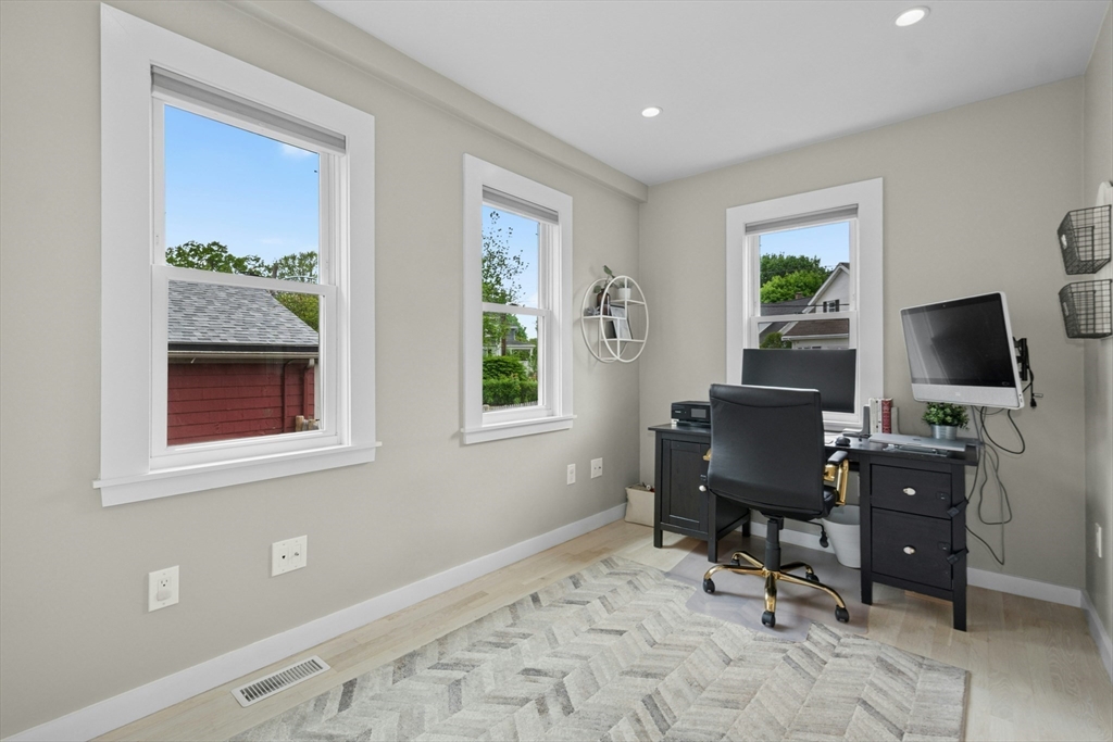 21 Milton Road