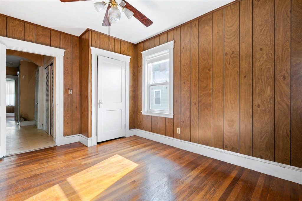 85 Whiton Ave