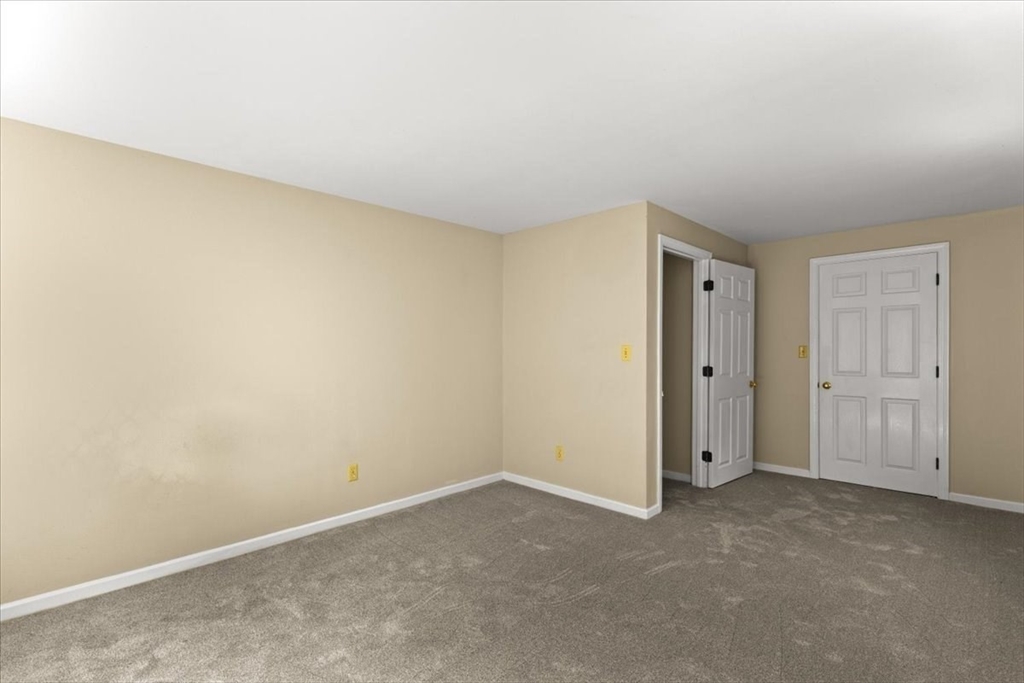 904 Auburn Street, Bridgewater