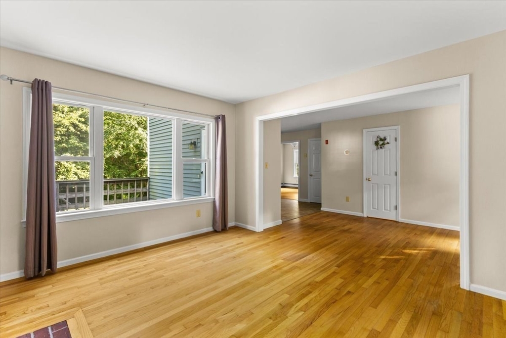 904 Auburn Street, Bridgewater