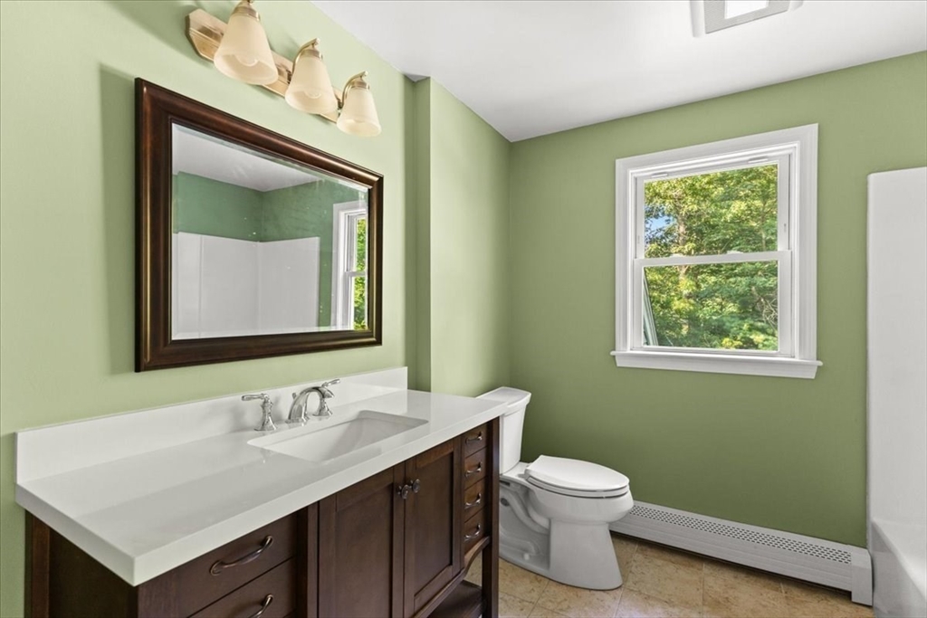 904 Auburn Street, Bridgewater