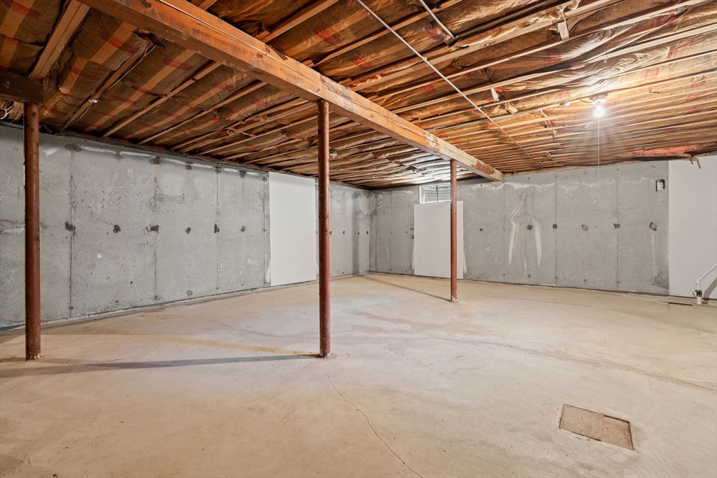 312 Adams St.