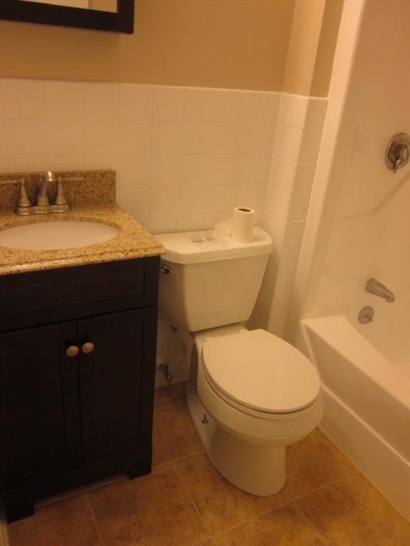 202 W 9th # 2