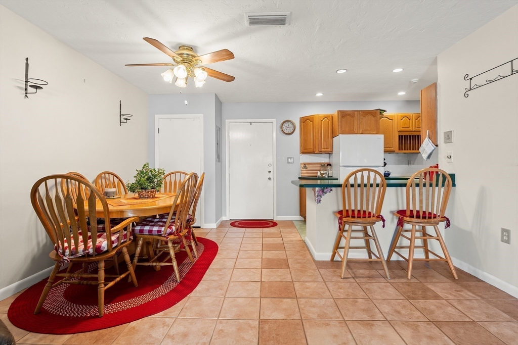 459 Willard St # 303