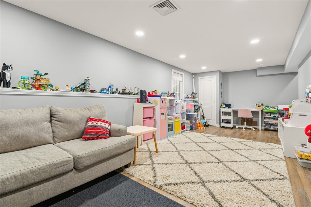 42 Christmas Tree Ln.