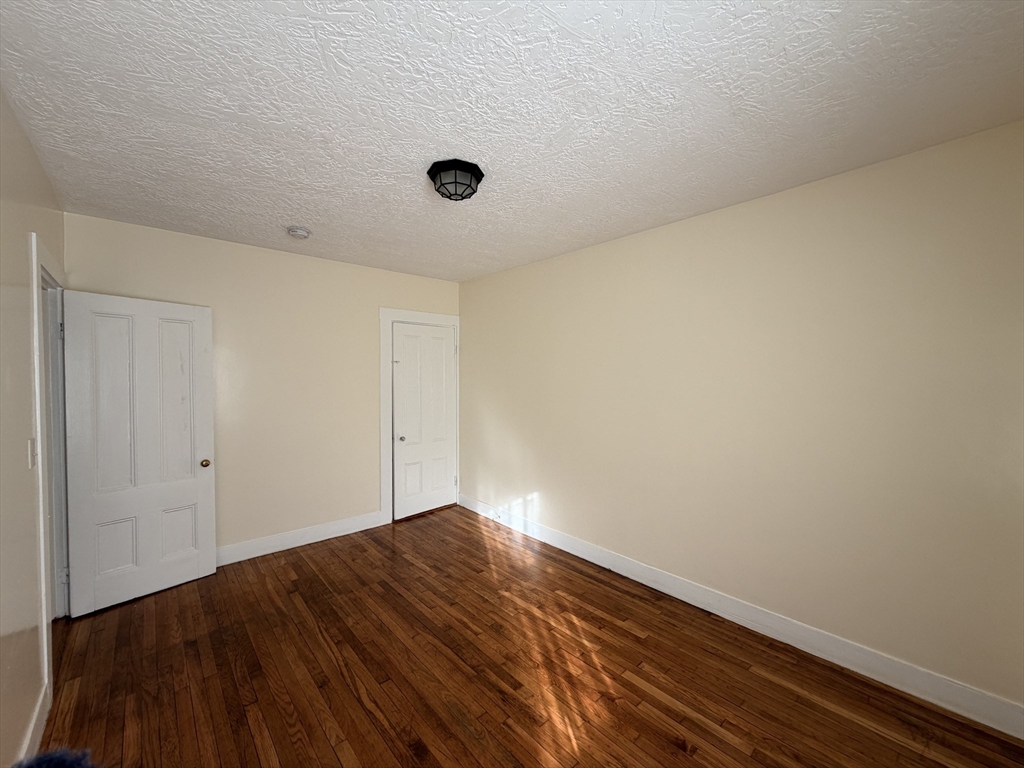 16 Franklin Place # 1R