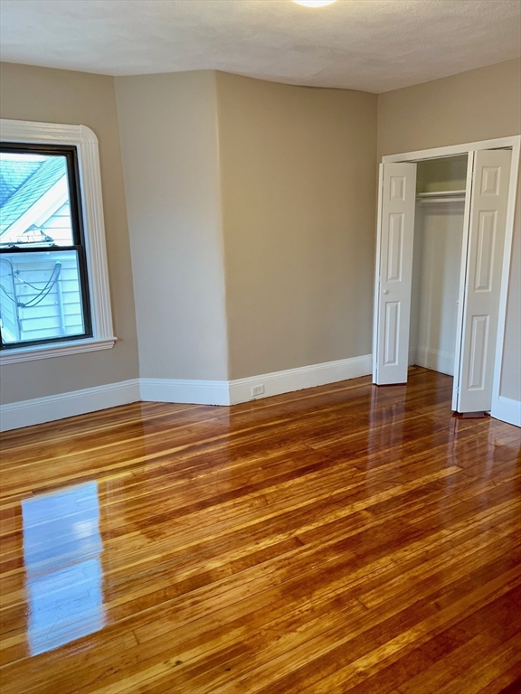 247 Whitwell Street # 2