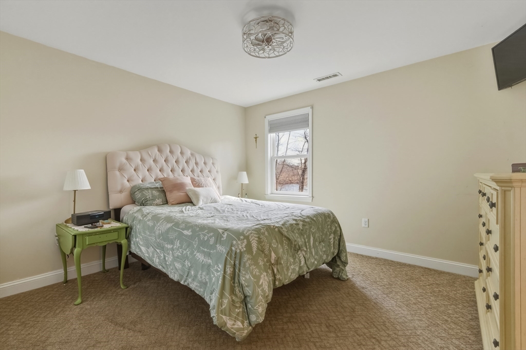 9 Oliver Rd