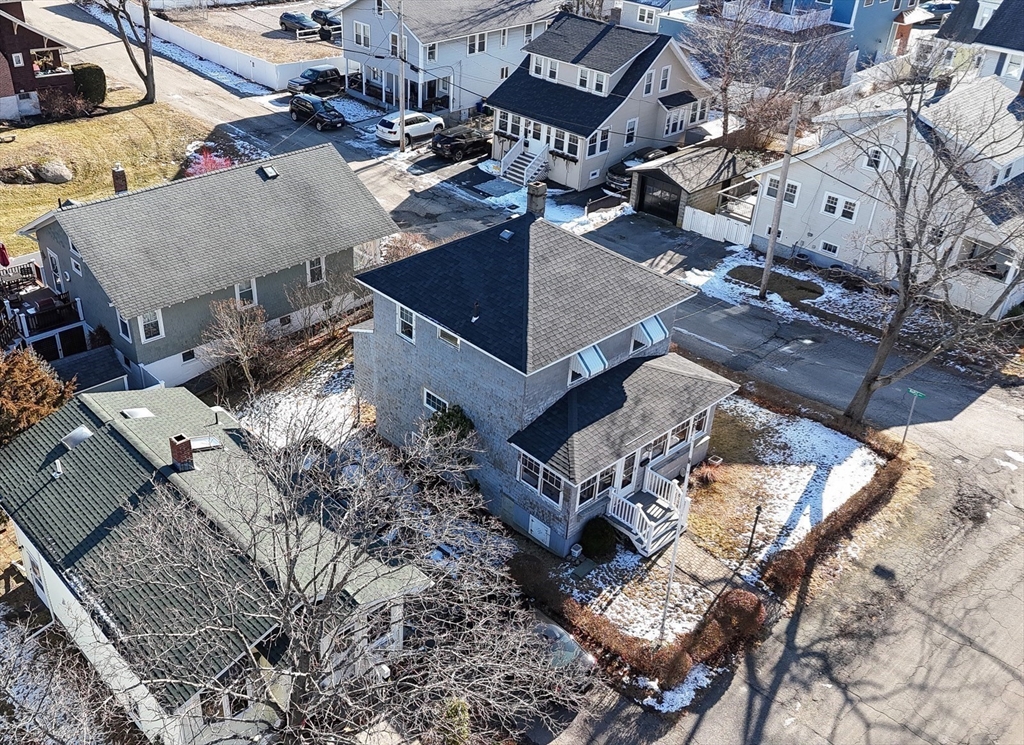 18 Valley Beach Ave
