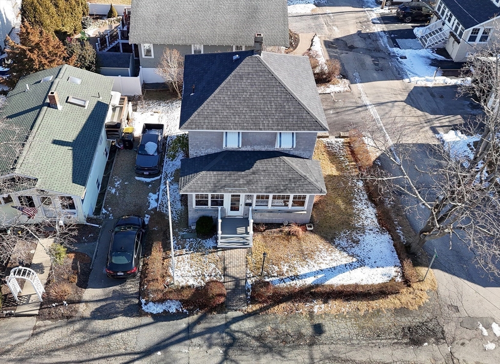 18 Valley Beach Ave