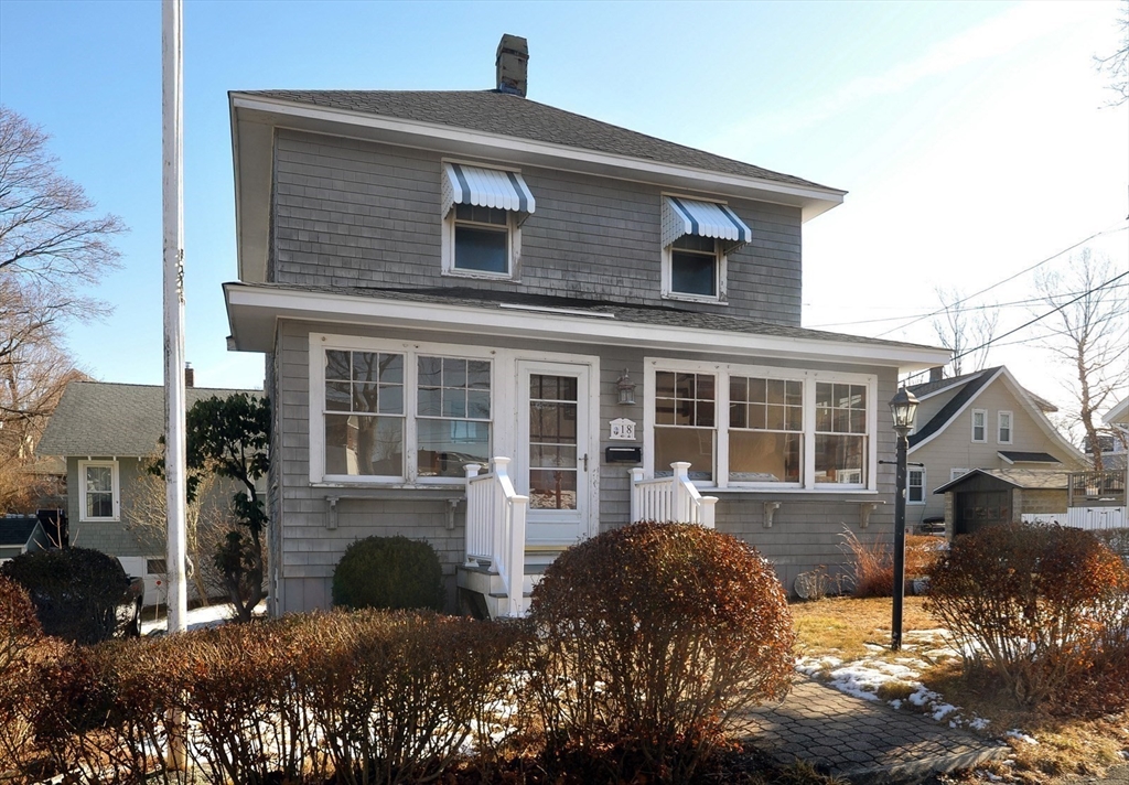 18 Valley Beach Ave