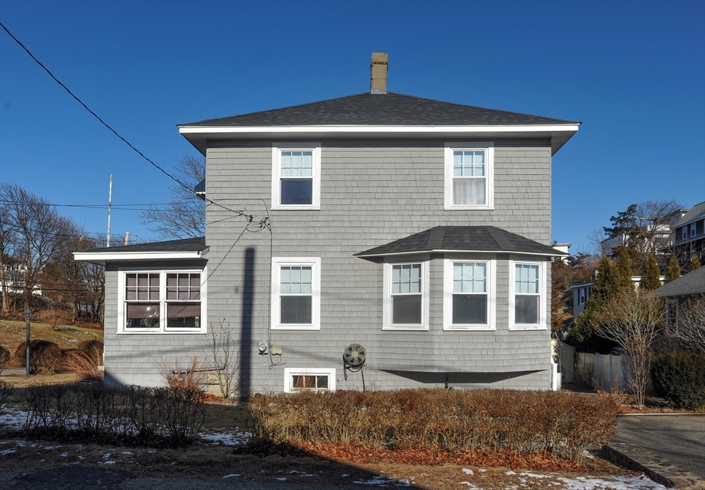 18 Valley Beach Ave