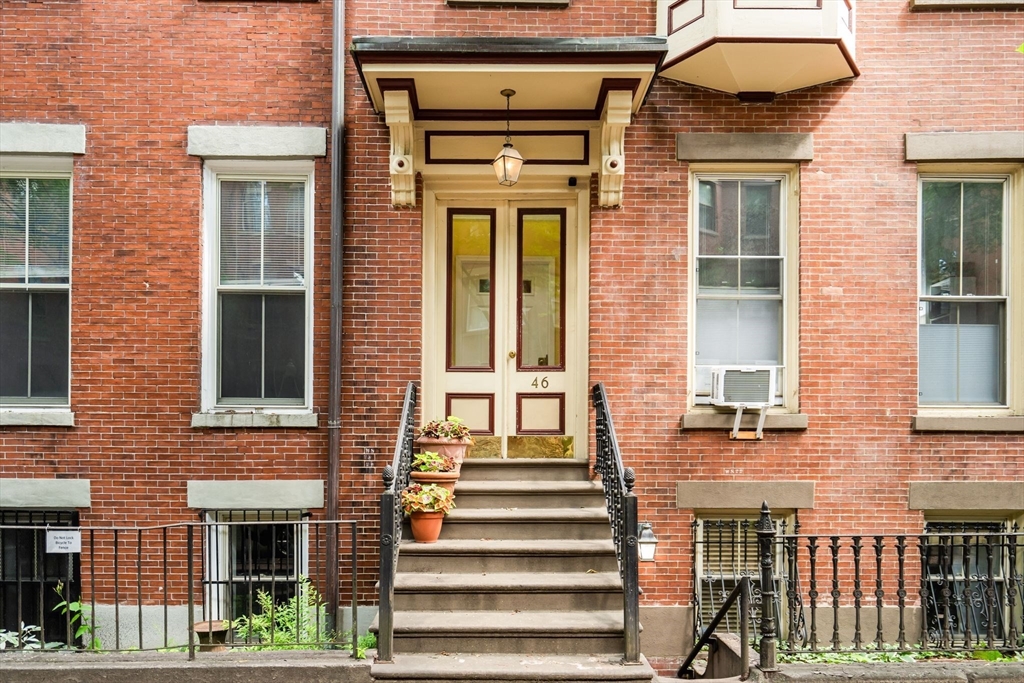 46 E Springfield # 5