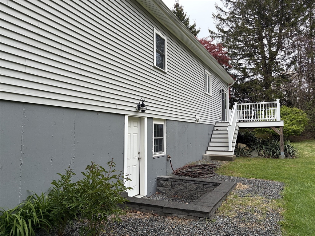 71 West Spring St.
