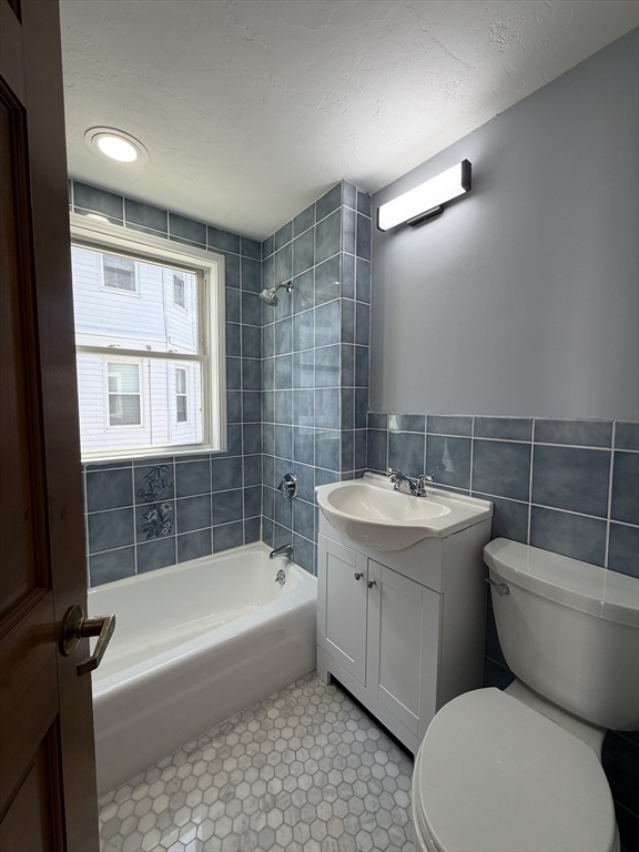117 Merrymount # 1