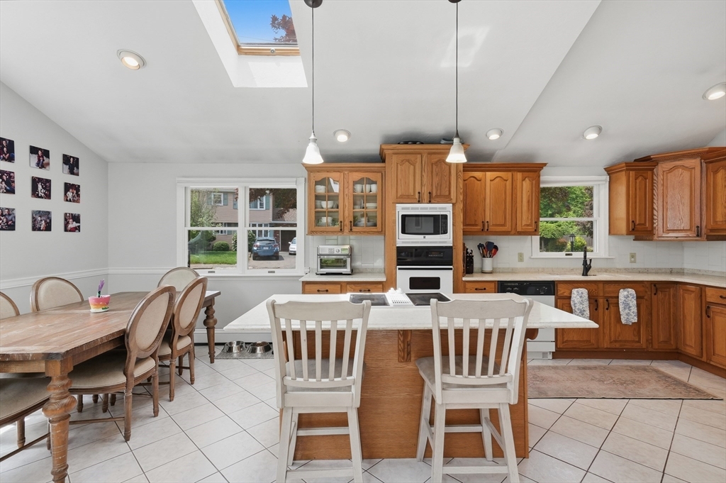 84 Patricia Ln