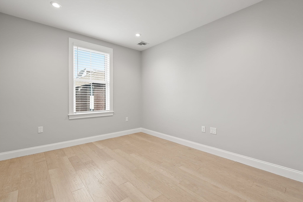 11 Oak Grove Terrace # 303