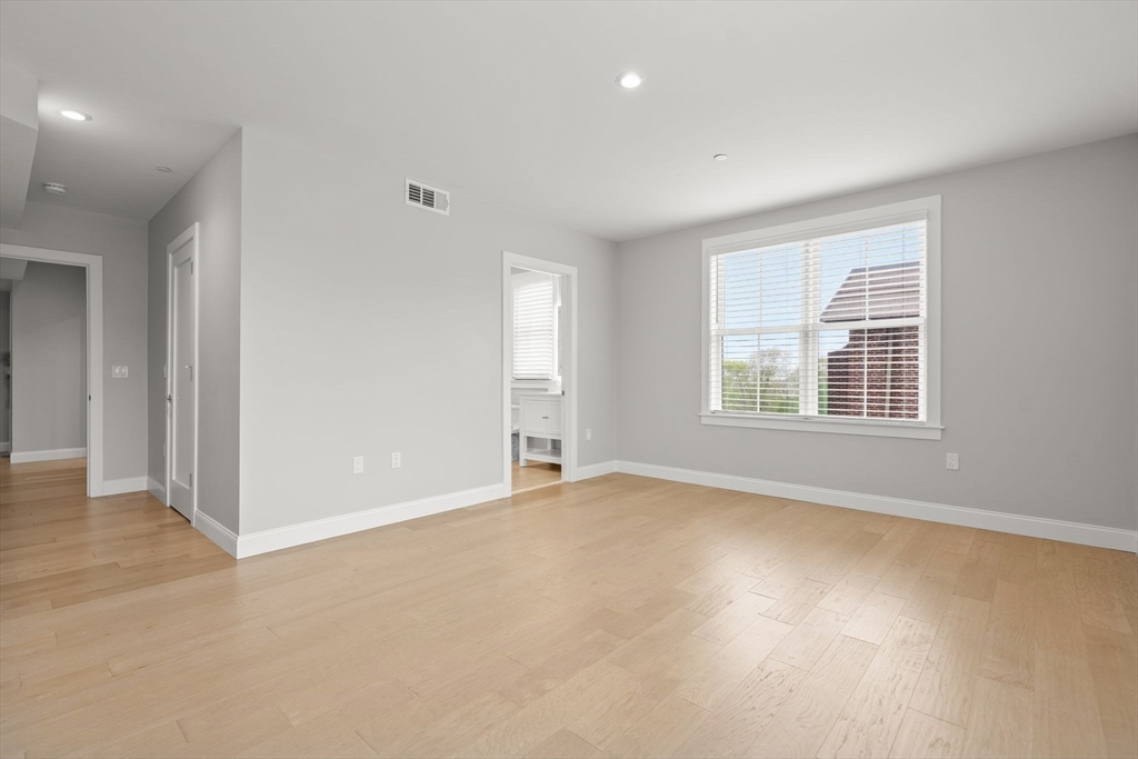 11 Oak Grove Terrace # 303