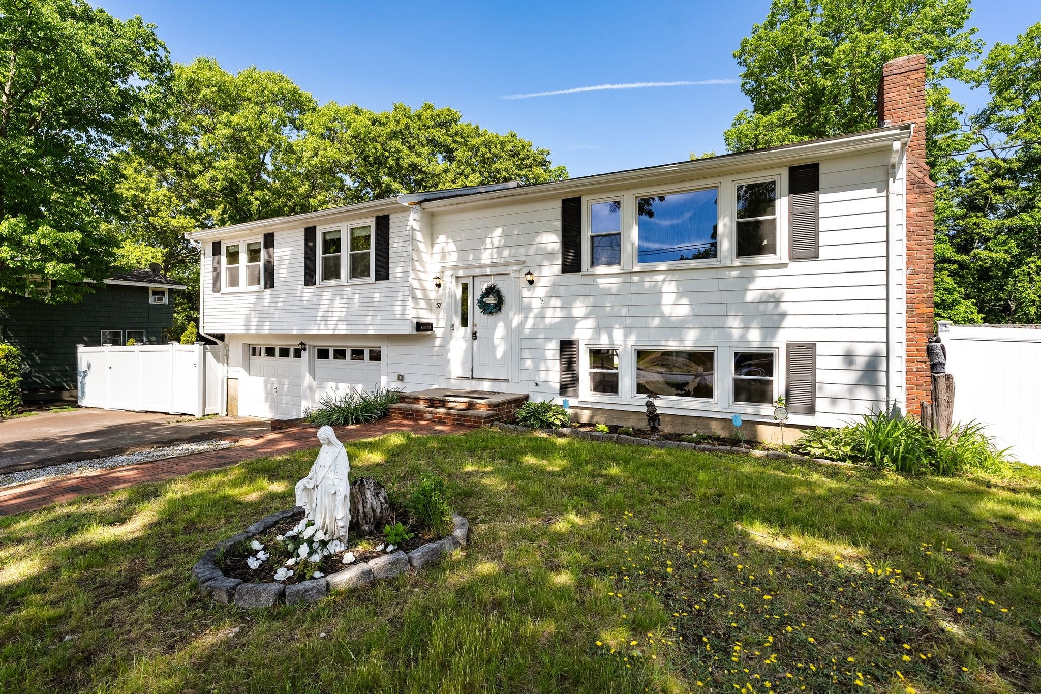 37 Old Coach Rd