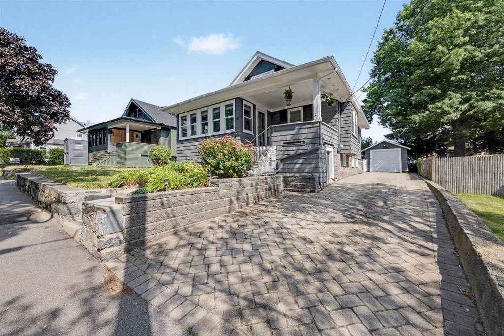 14 Hillsboro St.