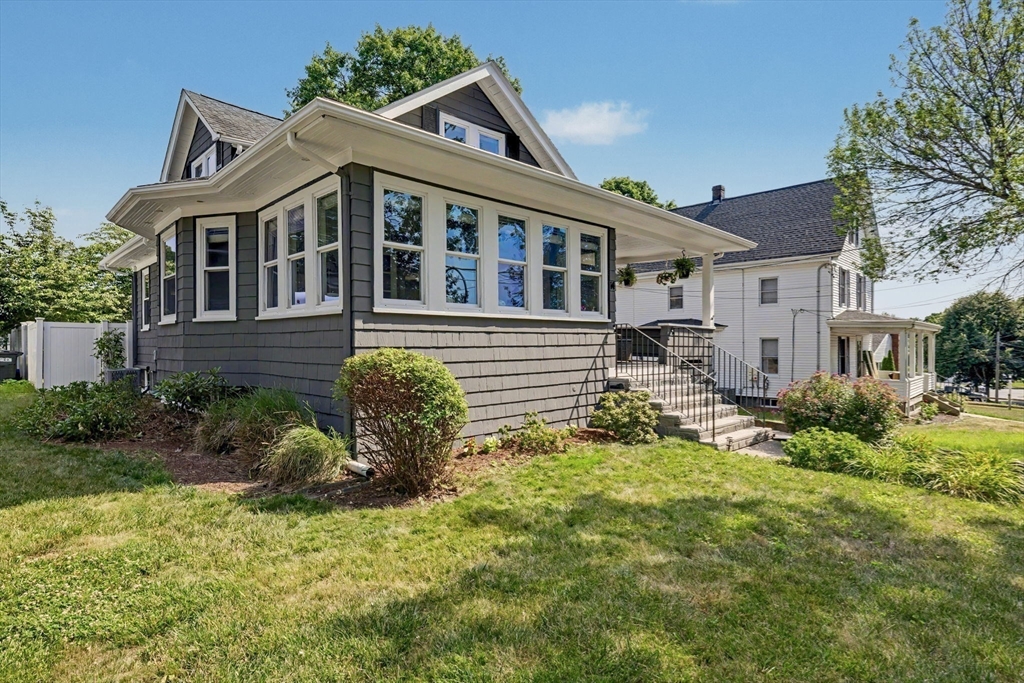 14 Hillsboro St.
