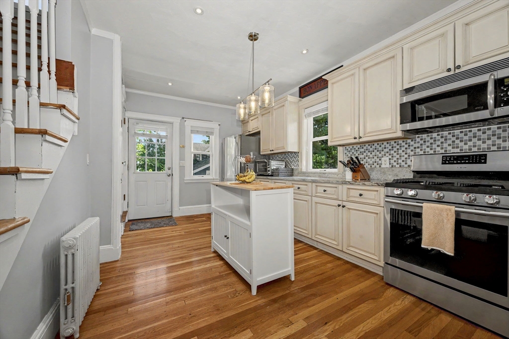 14 Hillsboro St.
