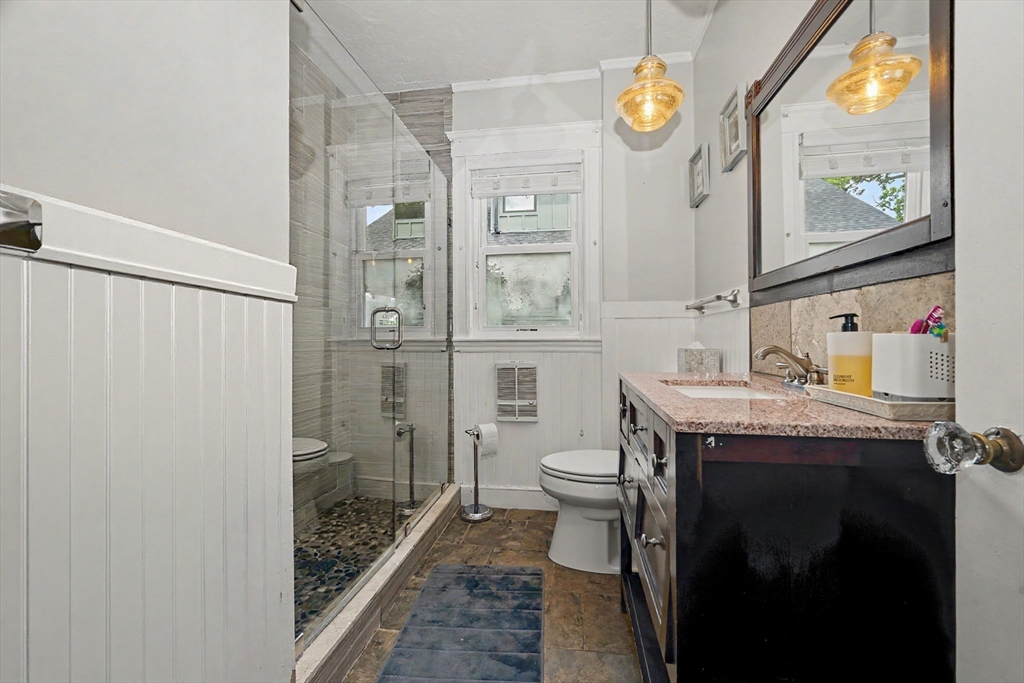 14 Hillsboro St.