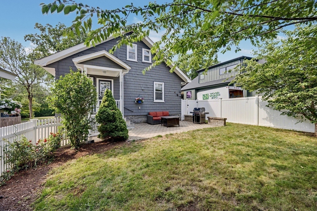 14 Hillsboro St.